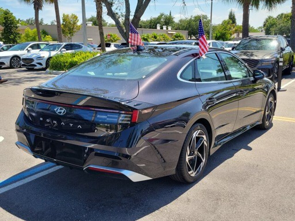 Certified 2025 Hyundai Sonata SEL Convenience Sedan