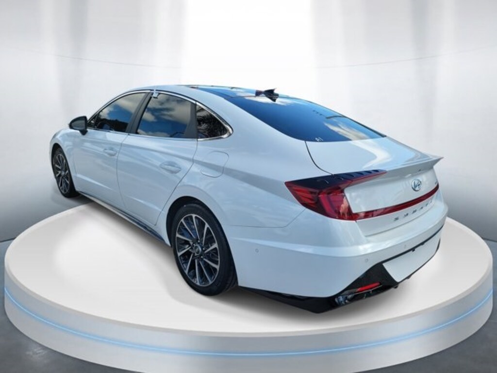 Certified 2022 Hyundai Sonata Limited Sedan