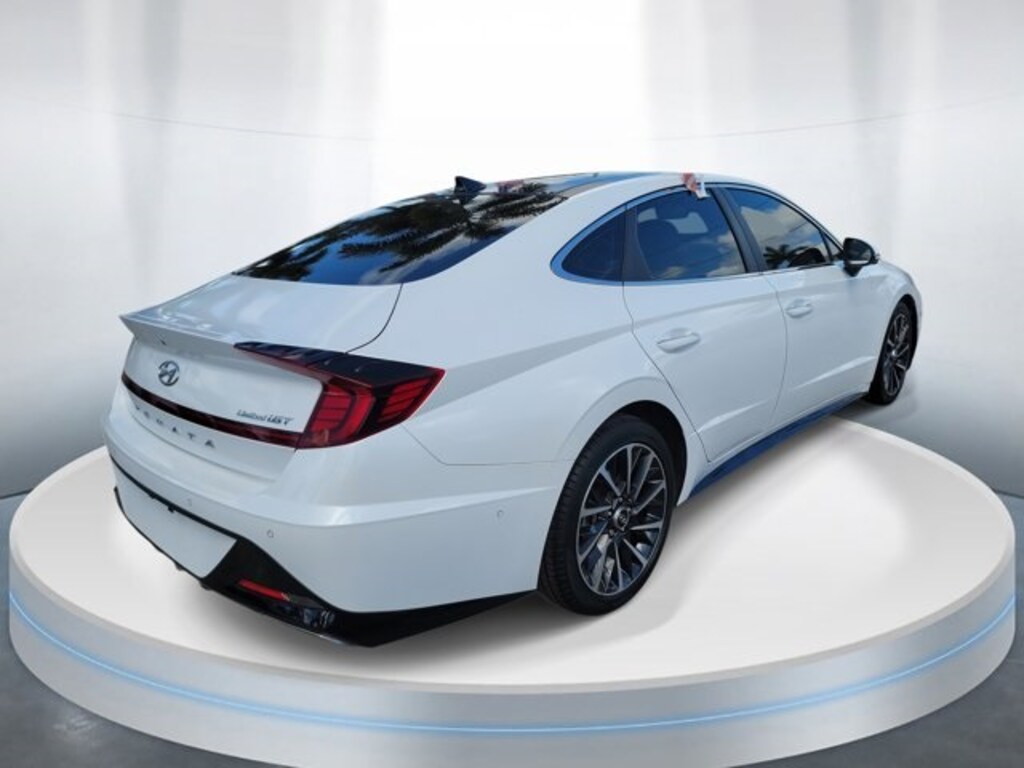 Certified 2022 Hyundai Sonata Limited Sedan