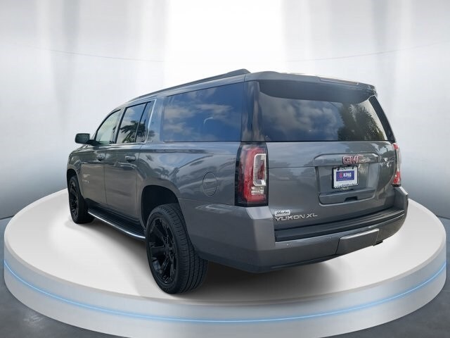 2020 Gmc Yukon XL SLE photo 3
