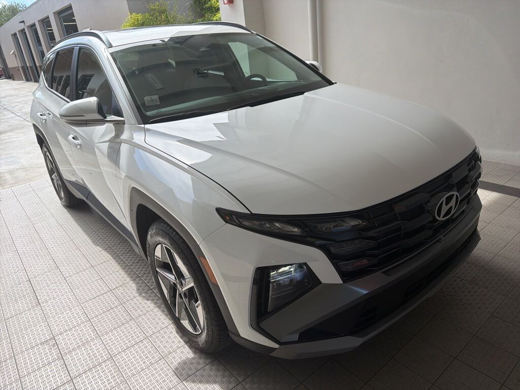 Certified 2025 Hyundai Tucson SEL Convenience SUV