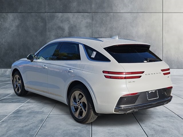 2026 Genesis GV70 2.5T Advanced photo 3
