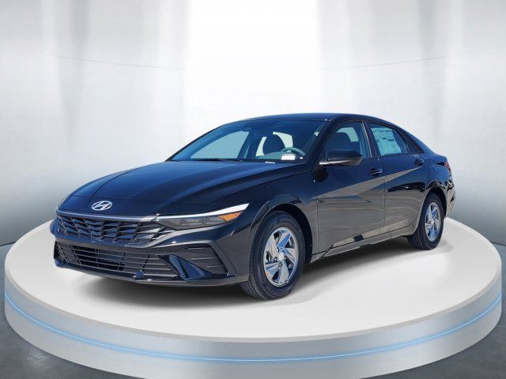 Certified 2026 Hyundai Elantra SE Sedan