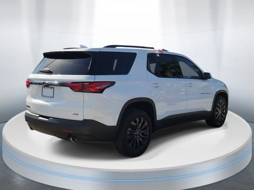 Used 2023 Chevrolet Traverse RS SUV