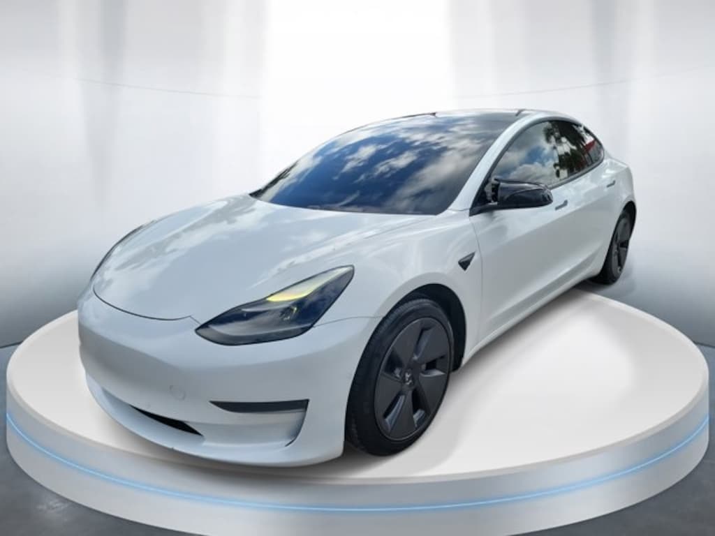 Used 2021 Tesla Model 3 Standard Range Plus Sedan