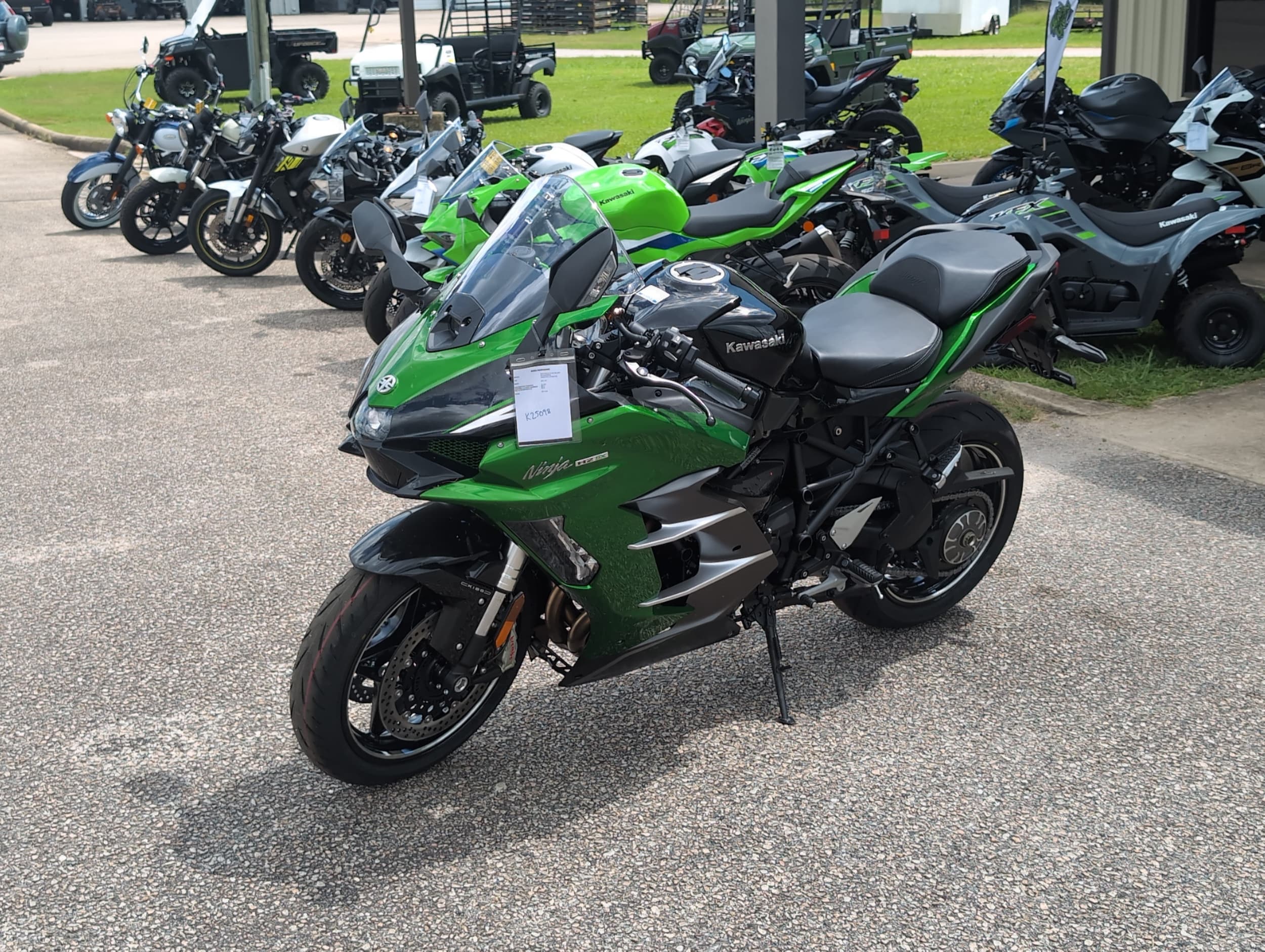 2025 Kawasaki Ninja H2 SX SE ABS MC