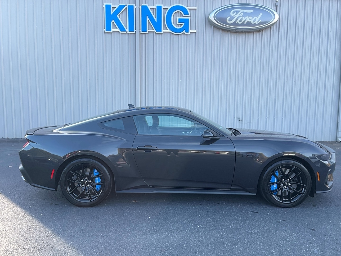 2024 Ford Mustang GT Premium's photo