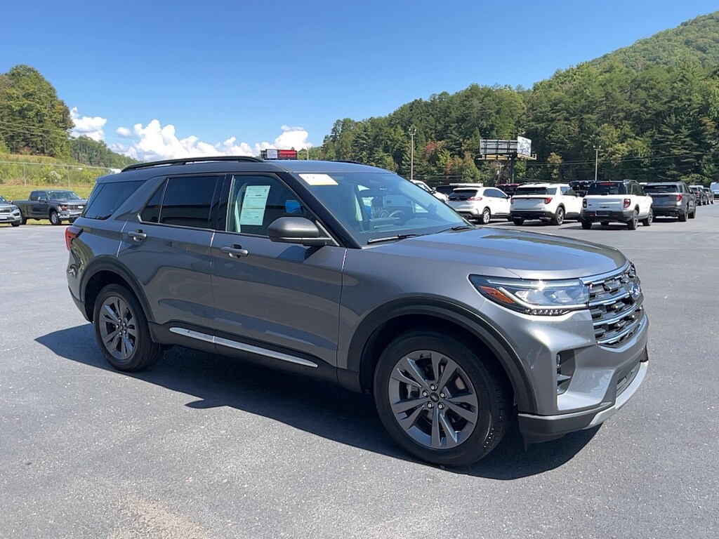 Certified 2025 Ford Explorer Active SUV