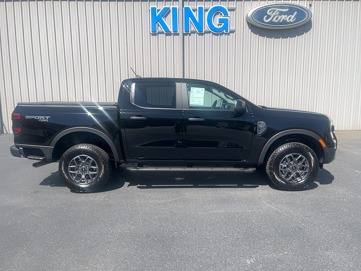 2025 Ford Ranger XLT 4x4 SuperCrew 5' Box's photo