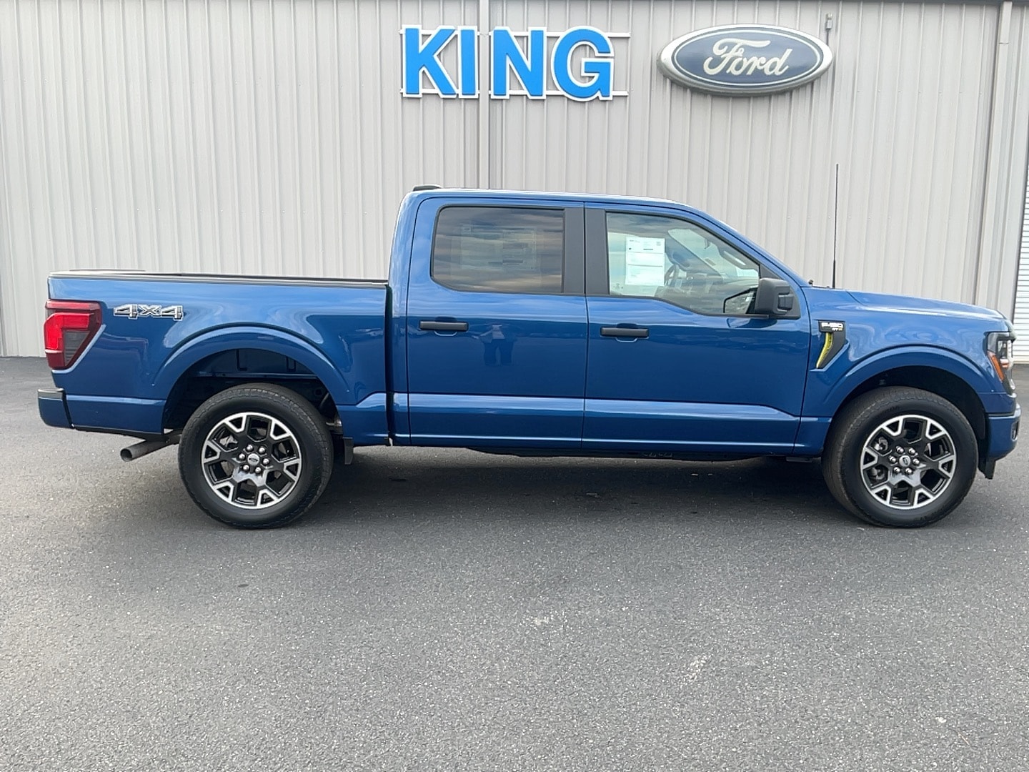 2025 Ford F-150 CREW CAB SHORT BED TRUCK 