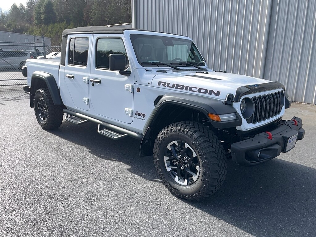 Used 2024 Jeep Gladiator Rubicon Crew Cab Short Bed Truck