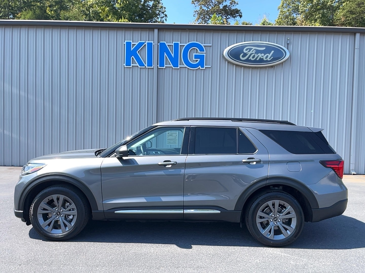 2025 Ford Explorer SUV  2025 Ford Explorer SUV