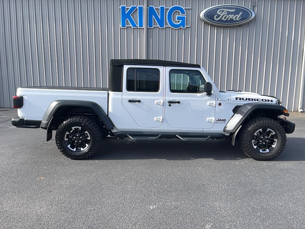 Used 2024 Jeep Gladiator Rubicon Crew Cab Short Bed Truck