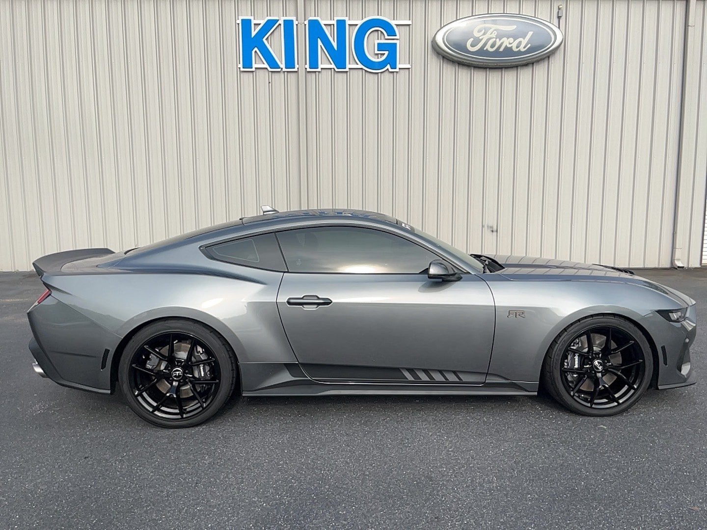 2024 Ford Mustang Coupe 