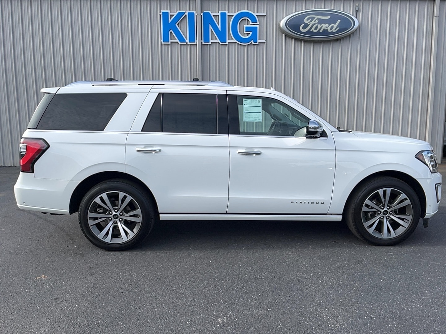 2020 Ford Expedition Platinum's photo