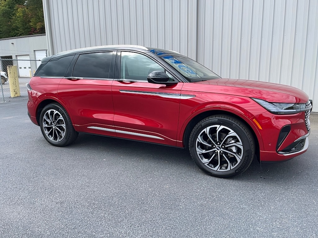 Used 2024 Lincoln Nautilus Reserve SUV