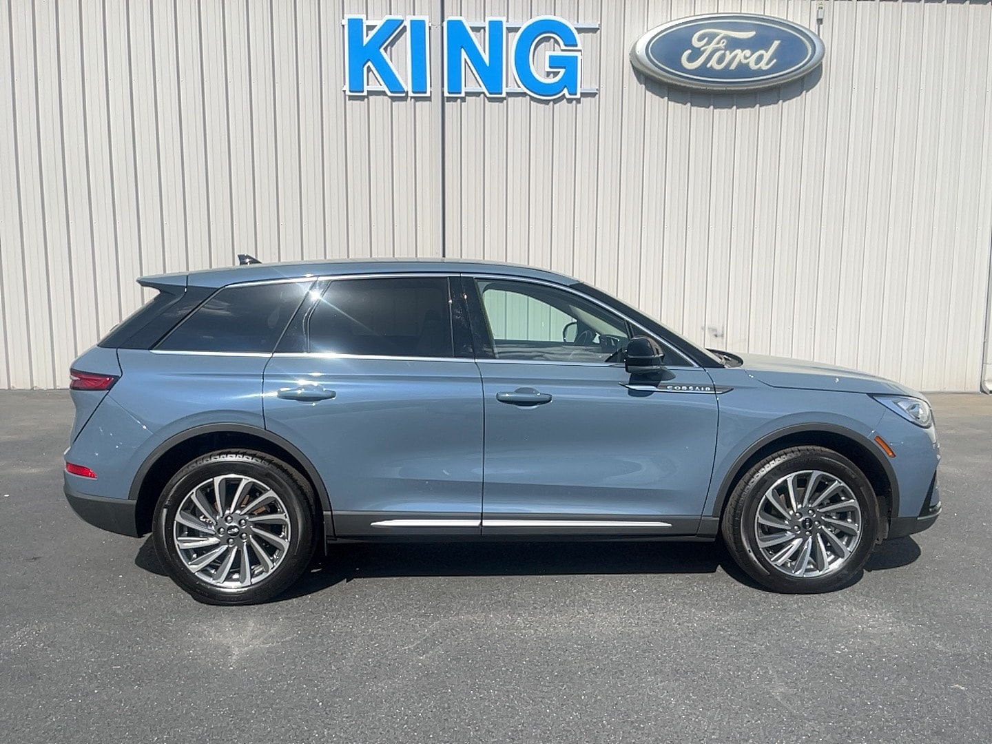2025 Lincoln Corsair Reserve AWD's photo