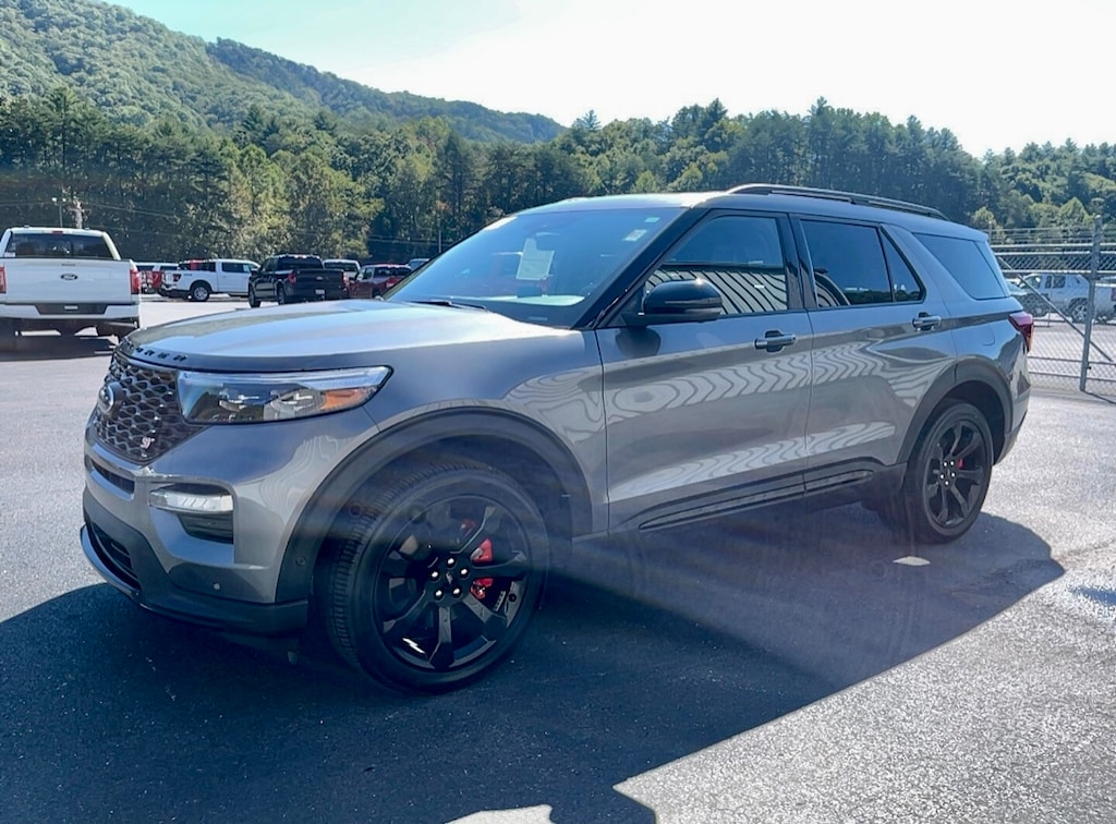 Certified 2022 Ford Explorer ST SUV
