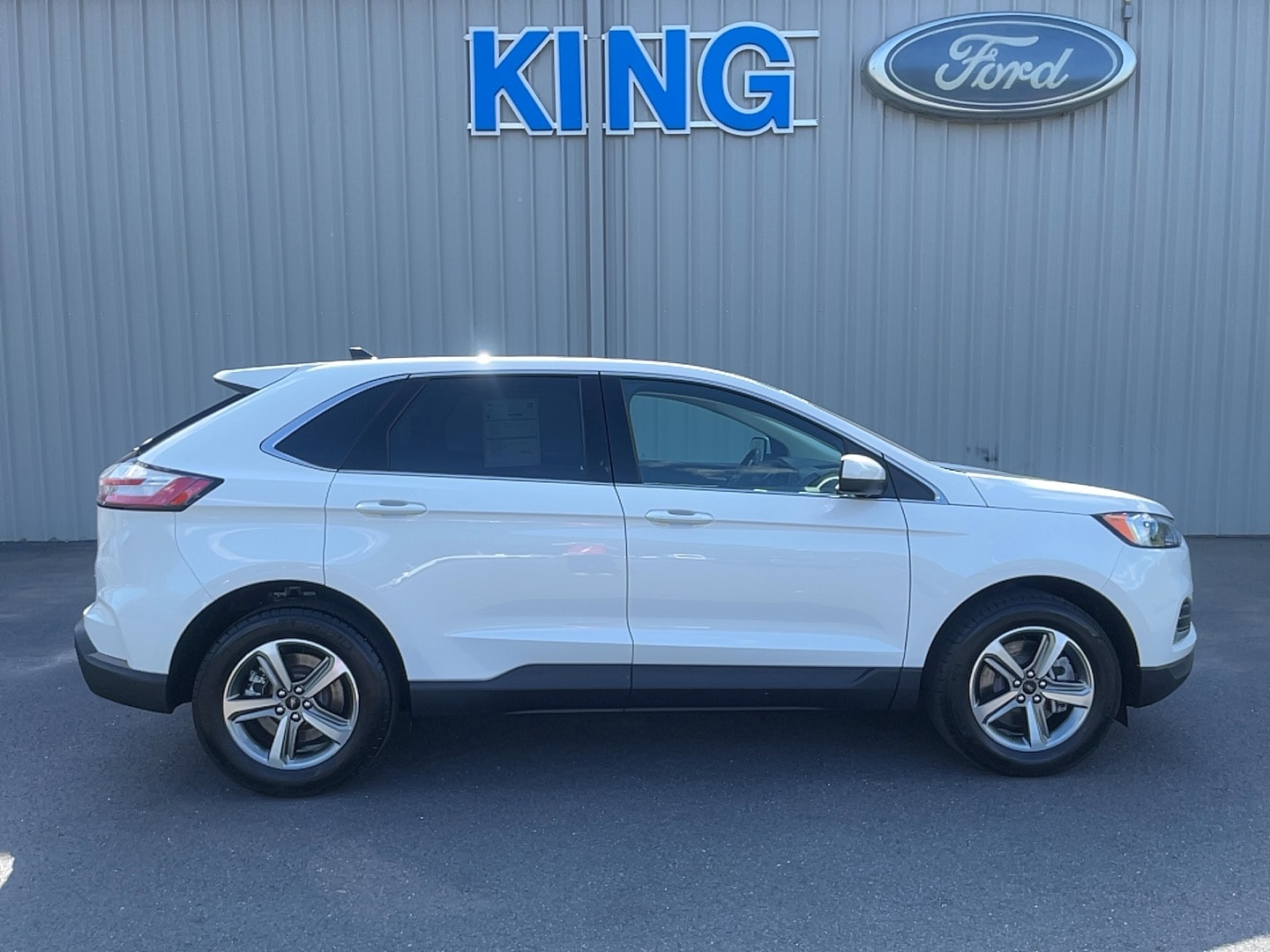 2023 Ford Edge SEL AWD's photo