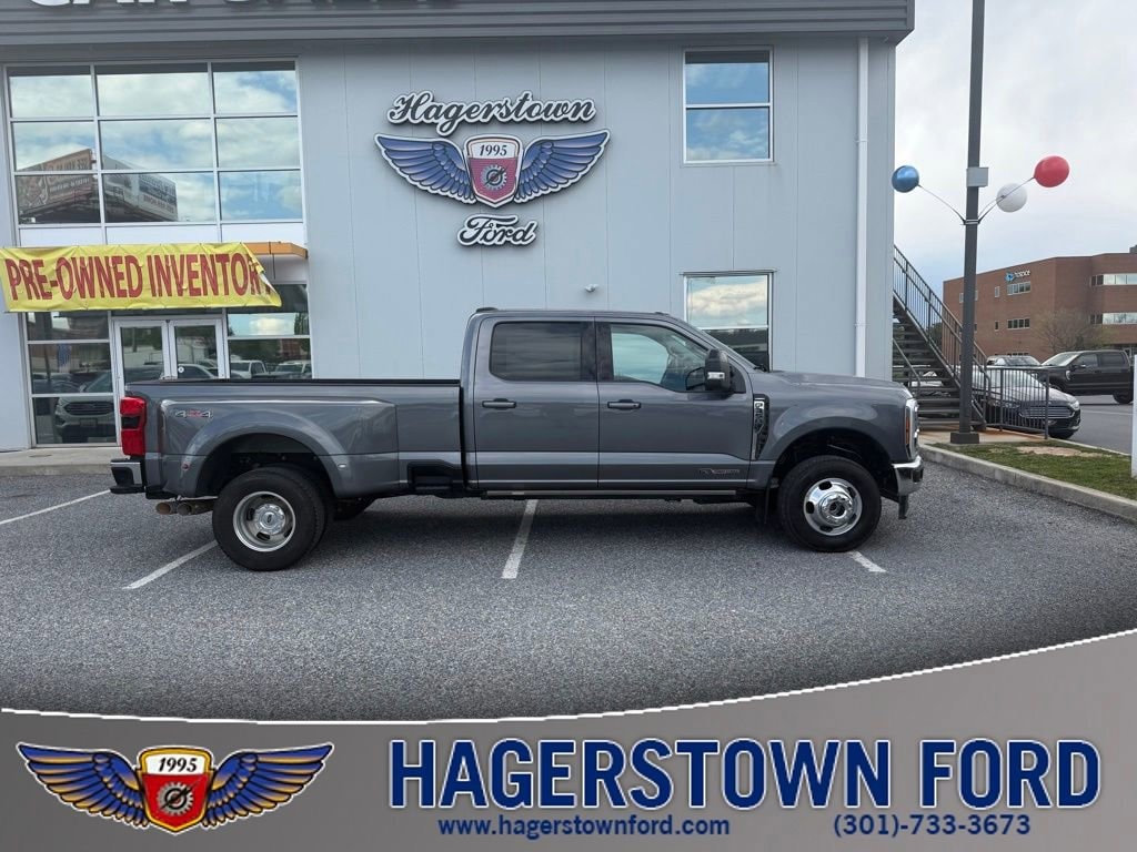 2024 Ford F-350 Lariat 4x4 Crew Cab 8' Box DRW's photo