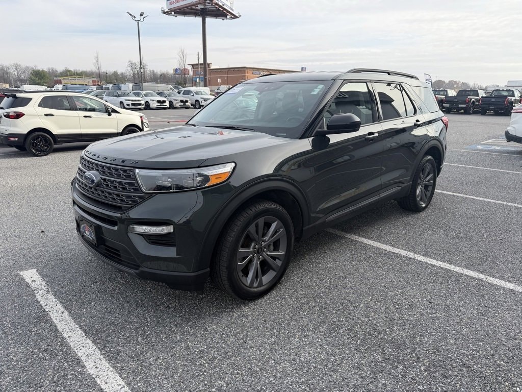 2022 Ford Explorer XLT photo 4