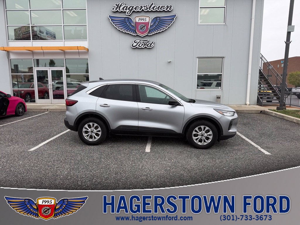 2023 Ford Escape