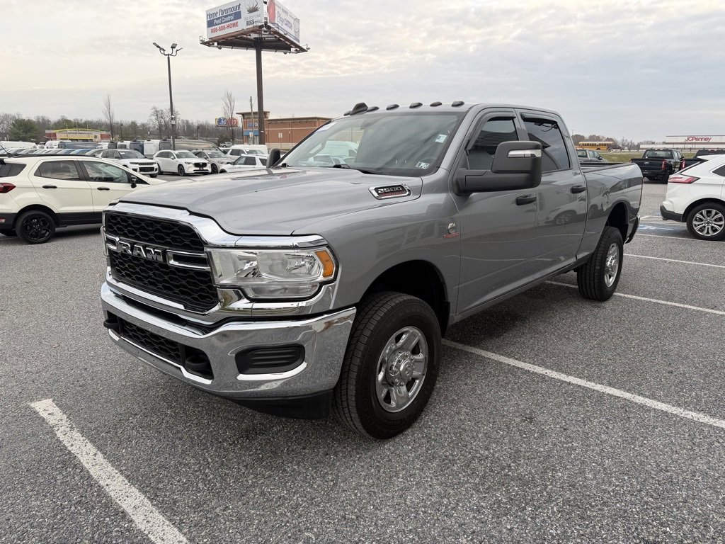 2023 Ram 2500 Tradesman photo 3