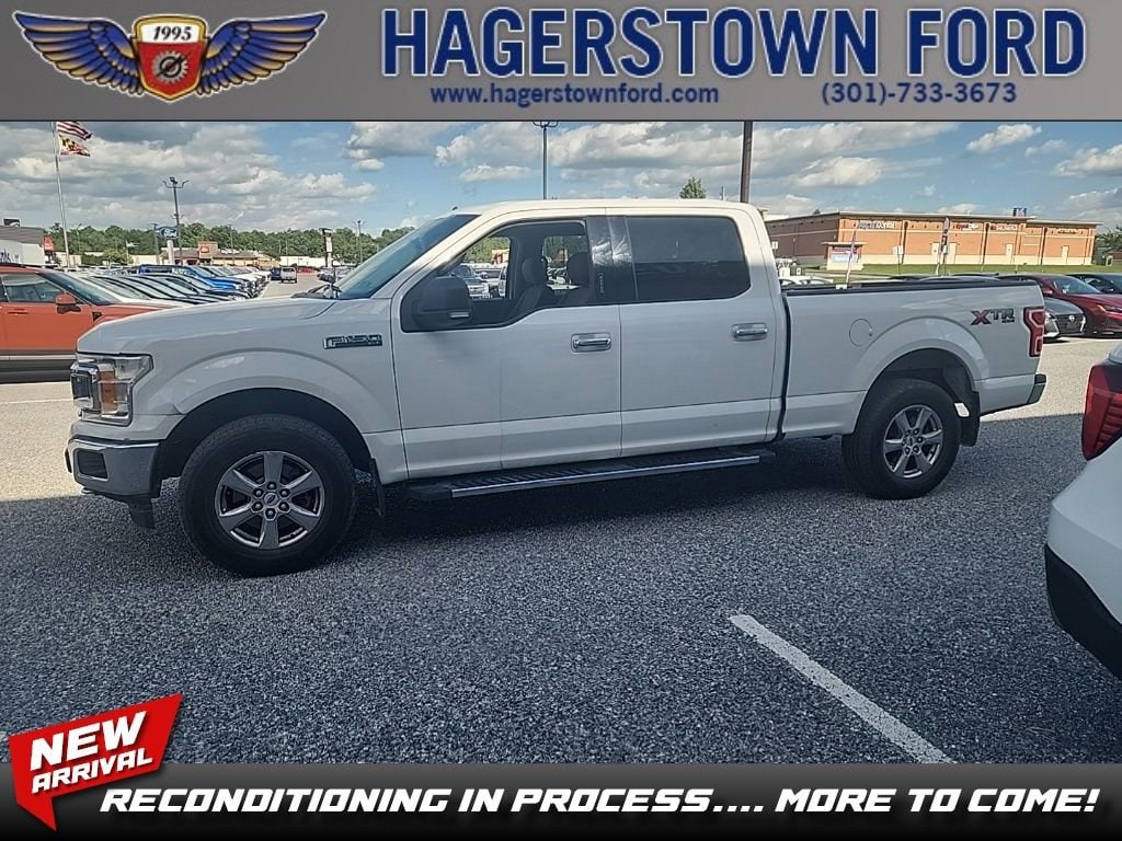 2019 Ford F-150 XLT 4x4 SuperCrew 145 in's photo
