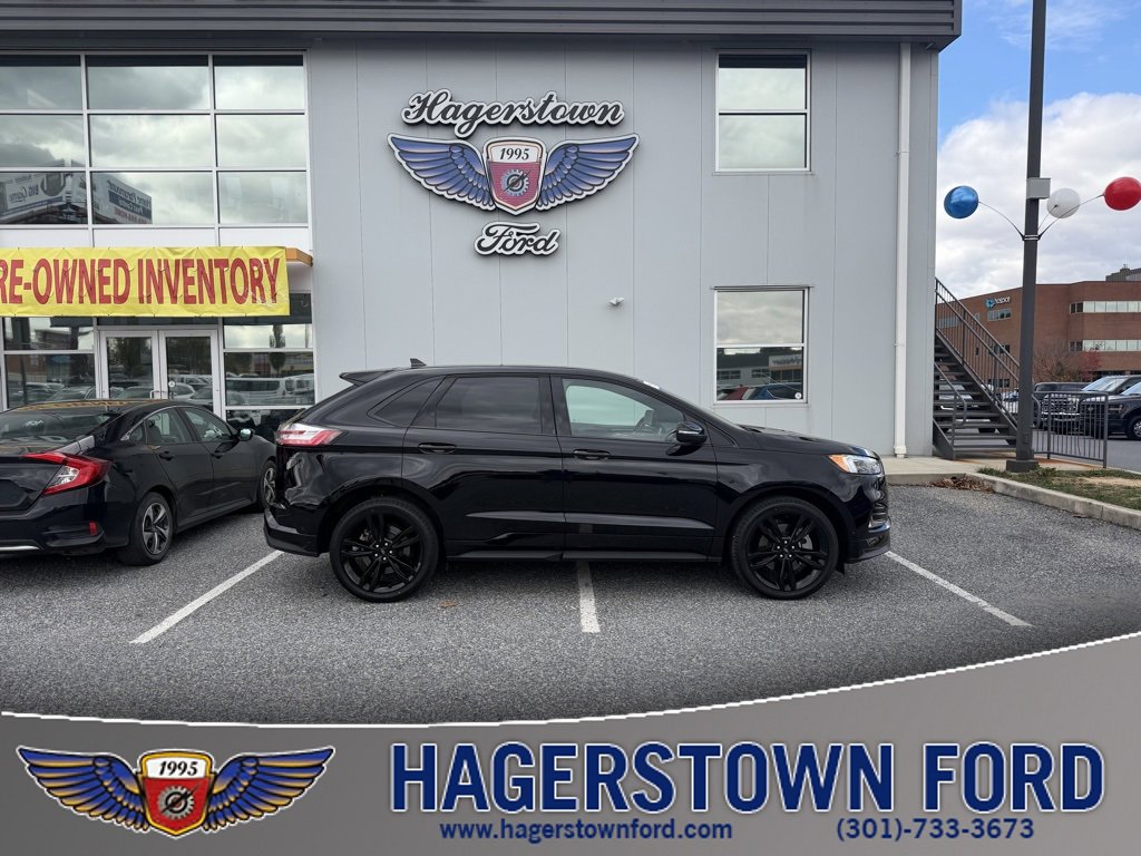 2024 Ford Edge ST's photo