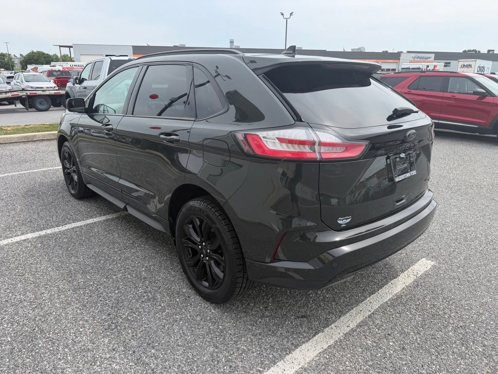 2022 Ford Edge SE - Photo 6