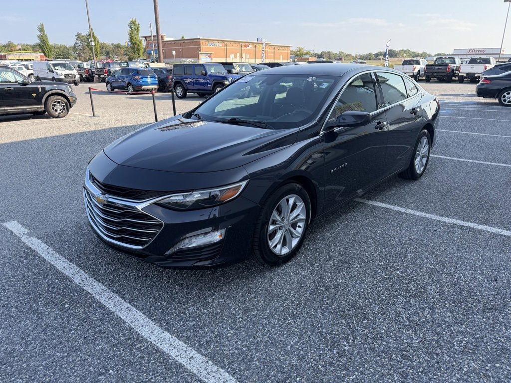 2023 Chevrolet Malibu 1LT photo 3