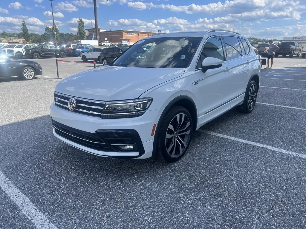 Certified 2020 Volkswagen Tiguan 2.0T SEL Premium R-Line 4MOTION SUV