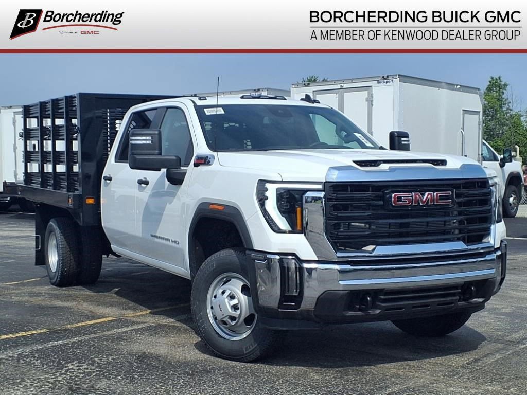 2025 GMC Sierra 3500 Chassis Cab Pro's photo