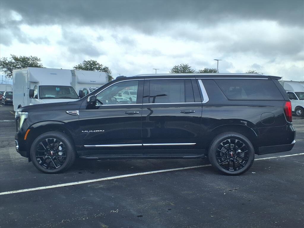 2025 Gmc Yukon XL photo 3
