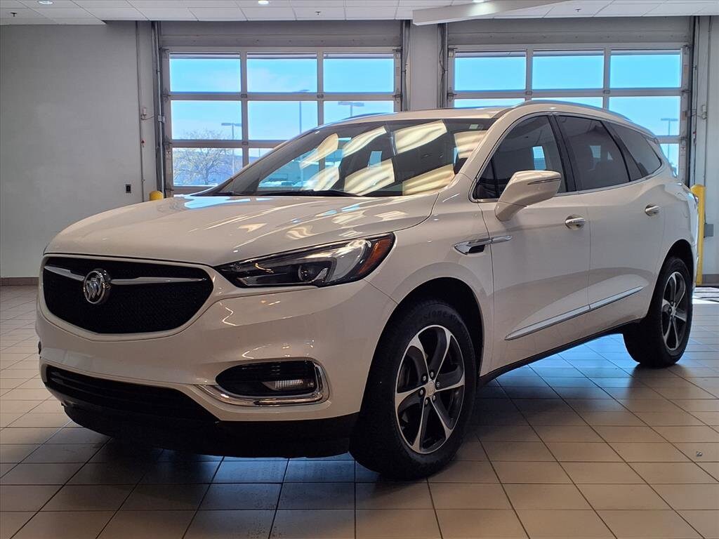2020 Buick Enclave Essence photo 2