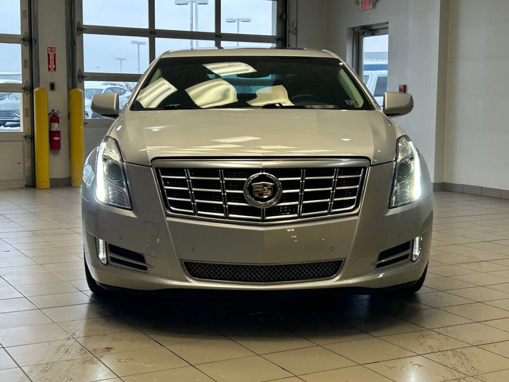 2013 Cadillac XTS Premium photo 2