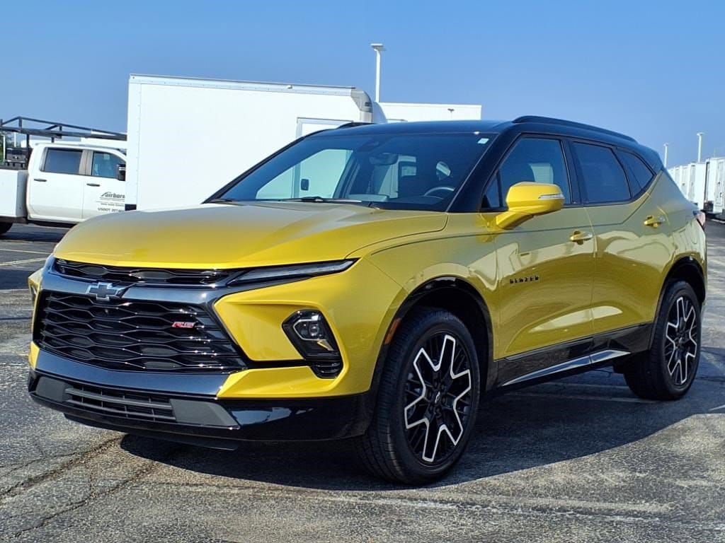 Used 2023 Chevrolet Blazer RS with VIN 3GNKBKRS5PS112631 for sale in Cincinnati, OH