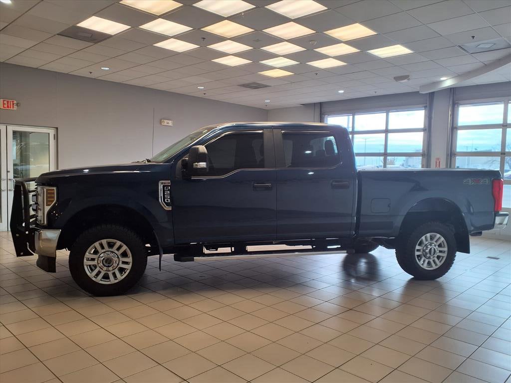 Used 2019 Ford F-250 XL Truck Crew Cab