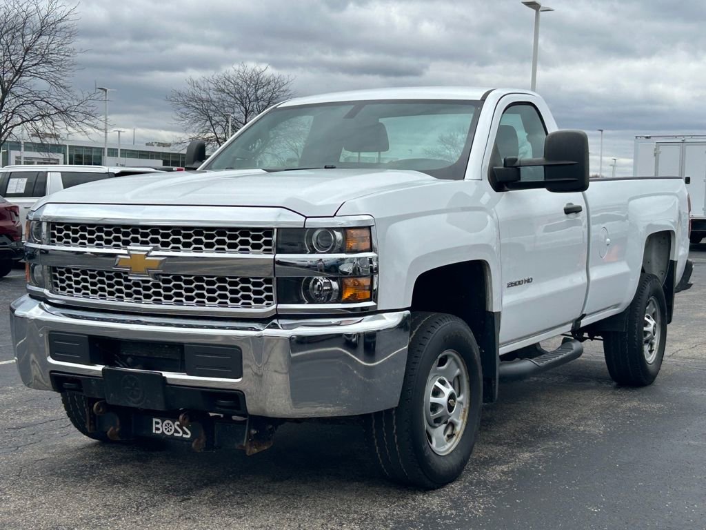 2019 Chevrolet Silverado 2500HD Work Truck photo 3