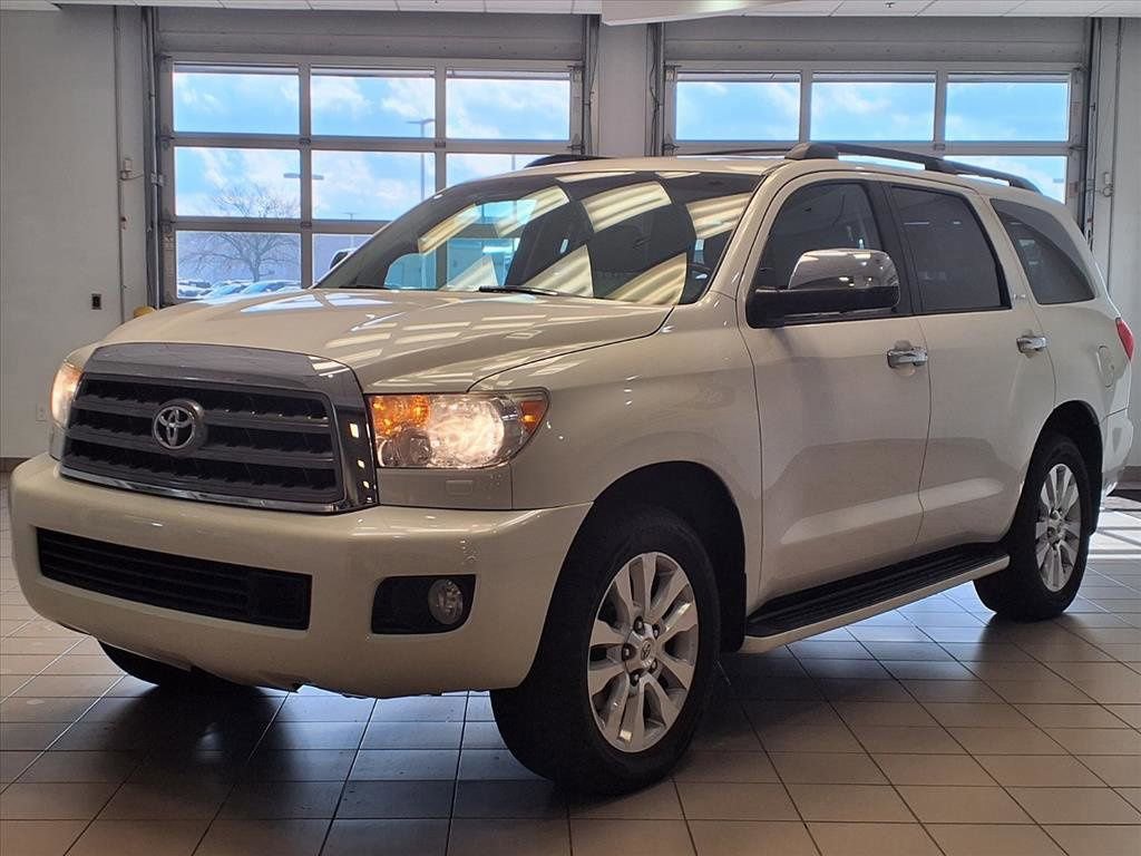 2015 Toyota Sequoia Platinum photo 2
