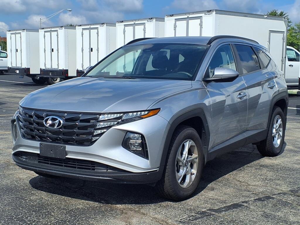 2022 Hyundai Tucson SEL photo 2