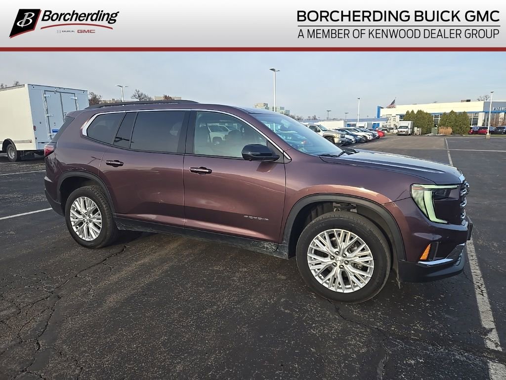 2024 GMC Acadia Elevation's photo