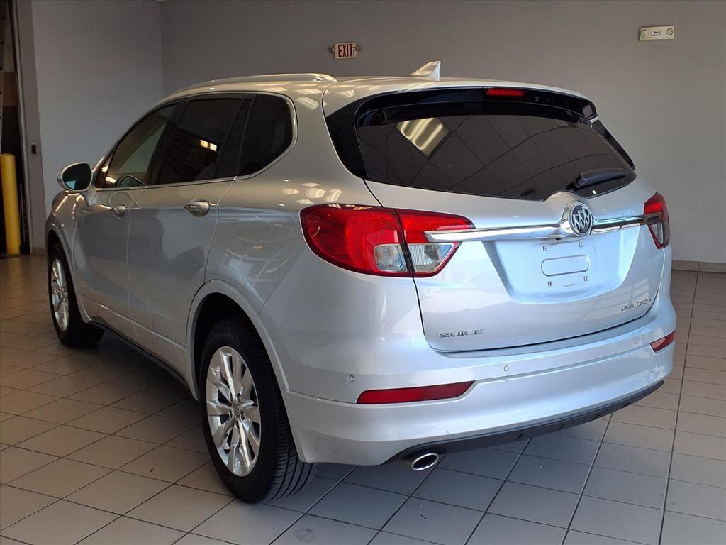 2017 Buick Envision Essence photo 4