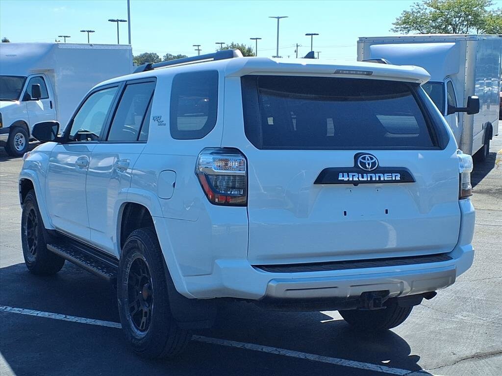 2021 Toyota 4Runner TRD Premium photo 2