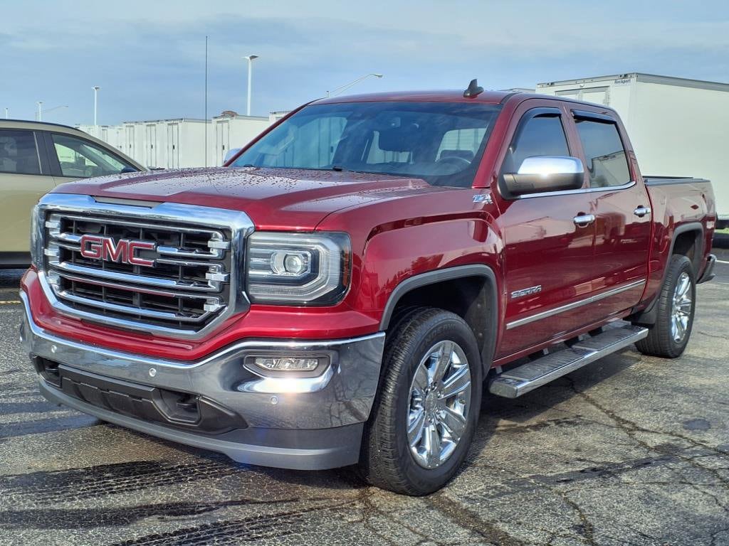 Used 2018 GMC Sierra 1500 SLT with VIN 3GTU2NECXJG642024 for sale in Cincinnati, OH