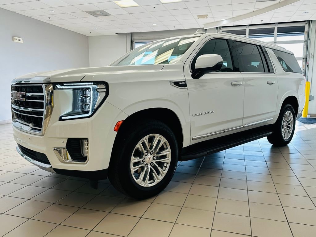 2024 Gmc Yukon XL SLT photo 3