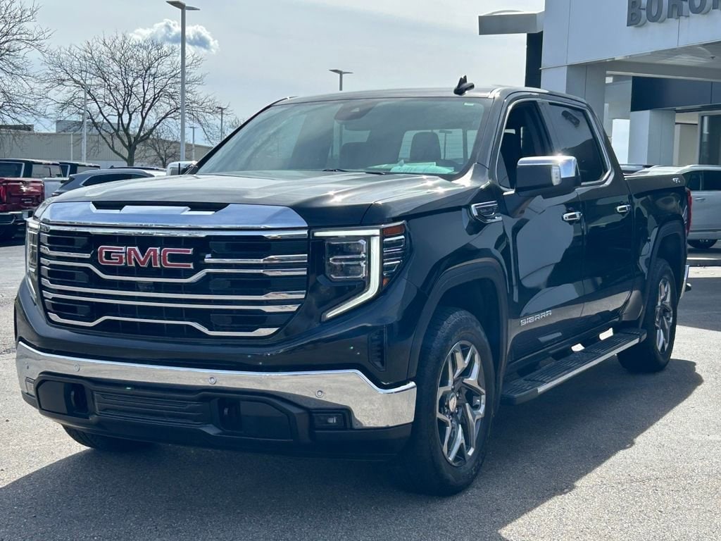 Used 2022 GMC Sierra 1500 SLT Truck Crew Cab