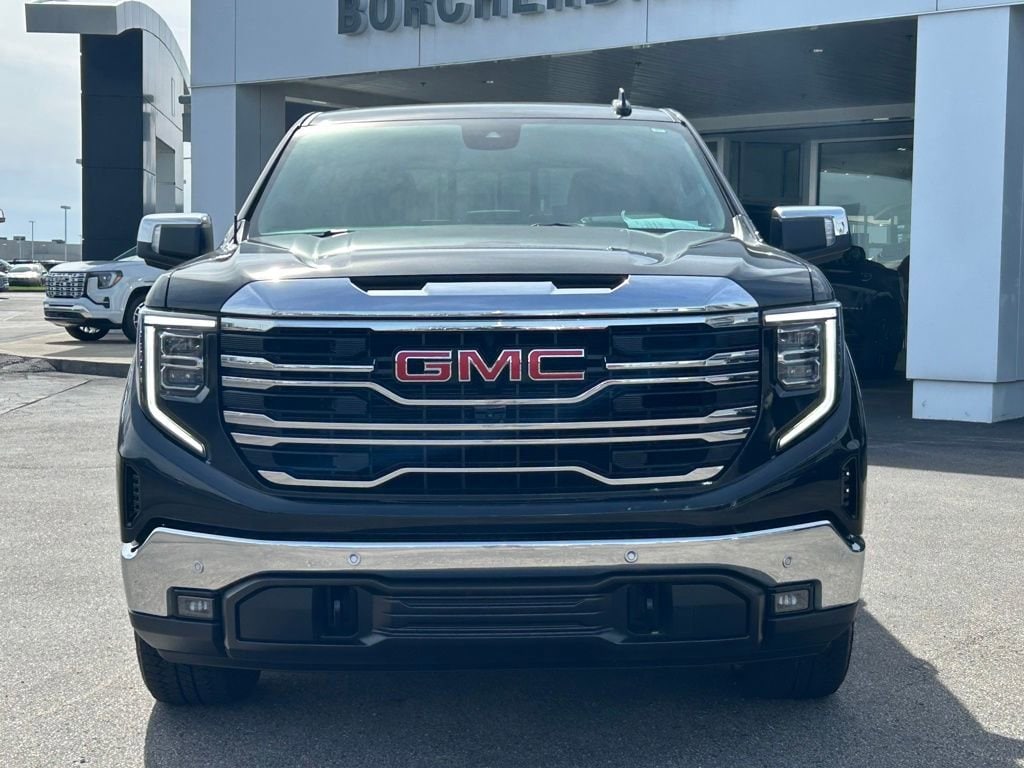 Used 2022 GMC Sierra 1500 SLT Truck Crew Cab