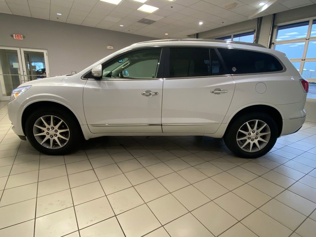 2016 Buick Enclave Leather photo 2