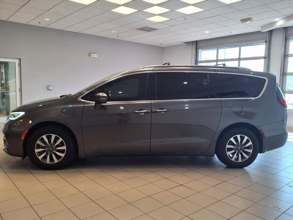Used 2021 Chrysler Pacifica Hybrid Touring L Van Passenger Van
